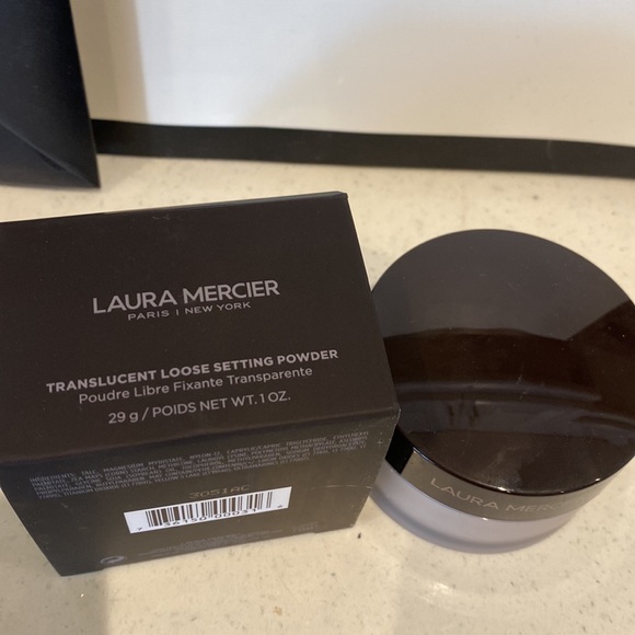 Brand Nee Laura Mercier translucent setting powder - Picture 8 of 9